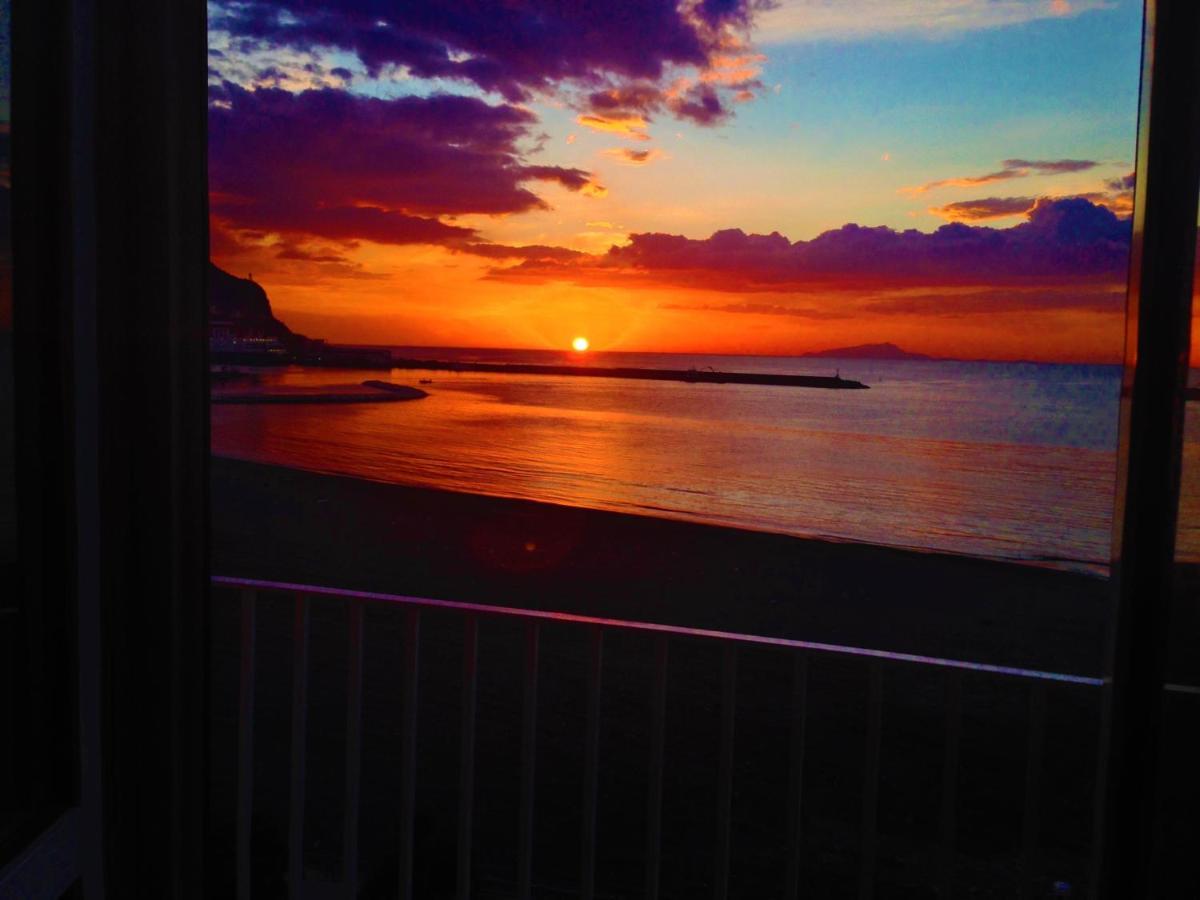 Il Veliero Bed and Breakfast Castellammare di Stabia Exteriör bild