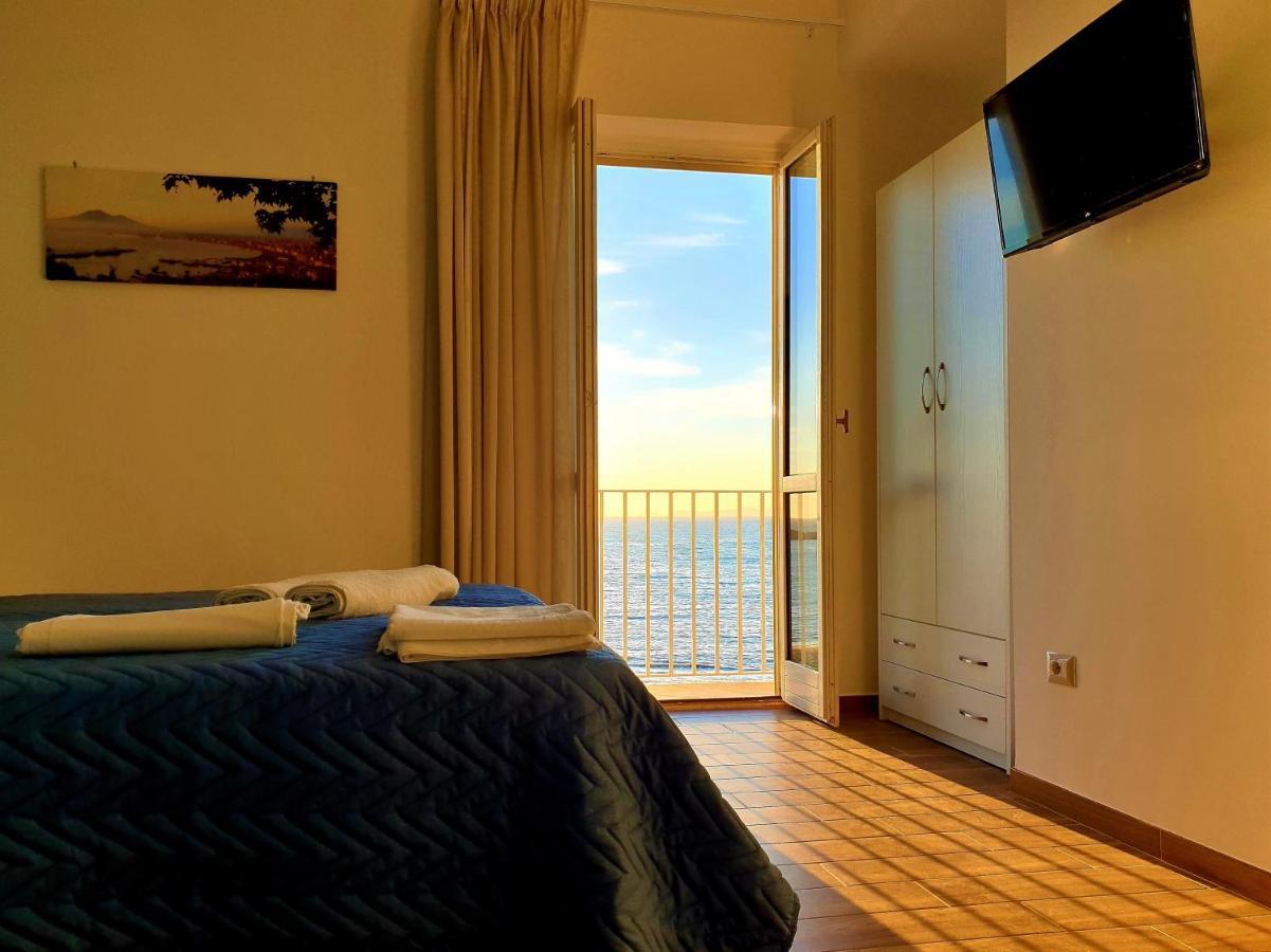 Il Veliero Bed and Breakfast Castellammare di Stabia Exteriör bild